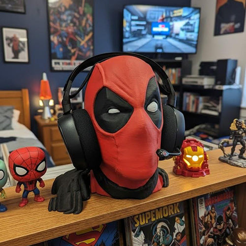 Deadpool Headphone Stand – handmade - Red Mask Desk Decor – Superhero Headphones Holder – Geek Office Gift