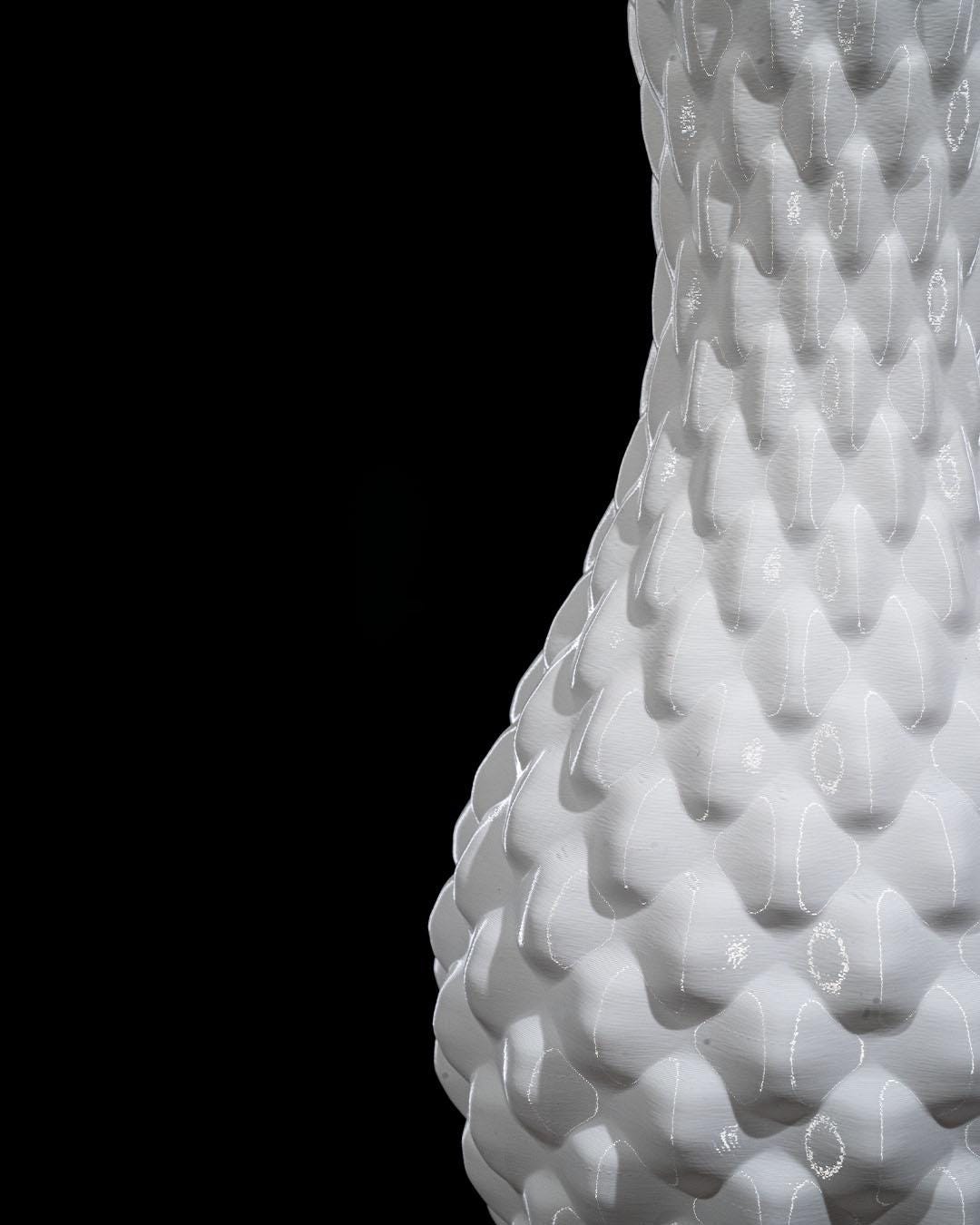 Aria Vase — Contemporary Eco Design in Biodegradable