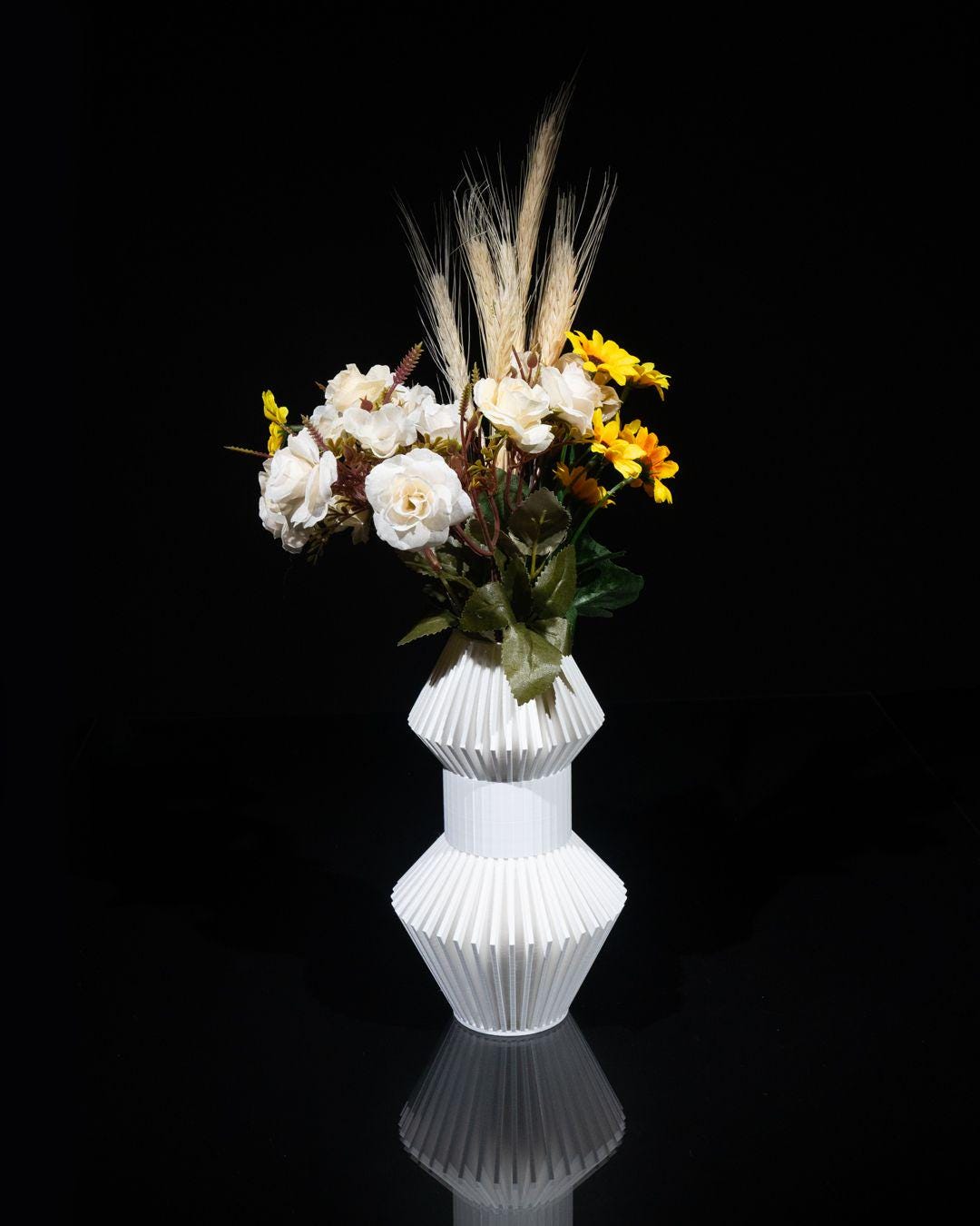 MOON CHESSE Vase — Elegant 3D-Printed Home Décor in Sustainable PLA
