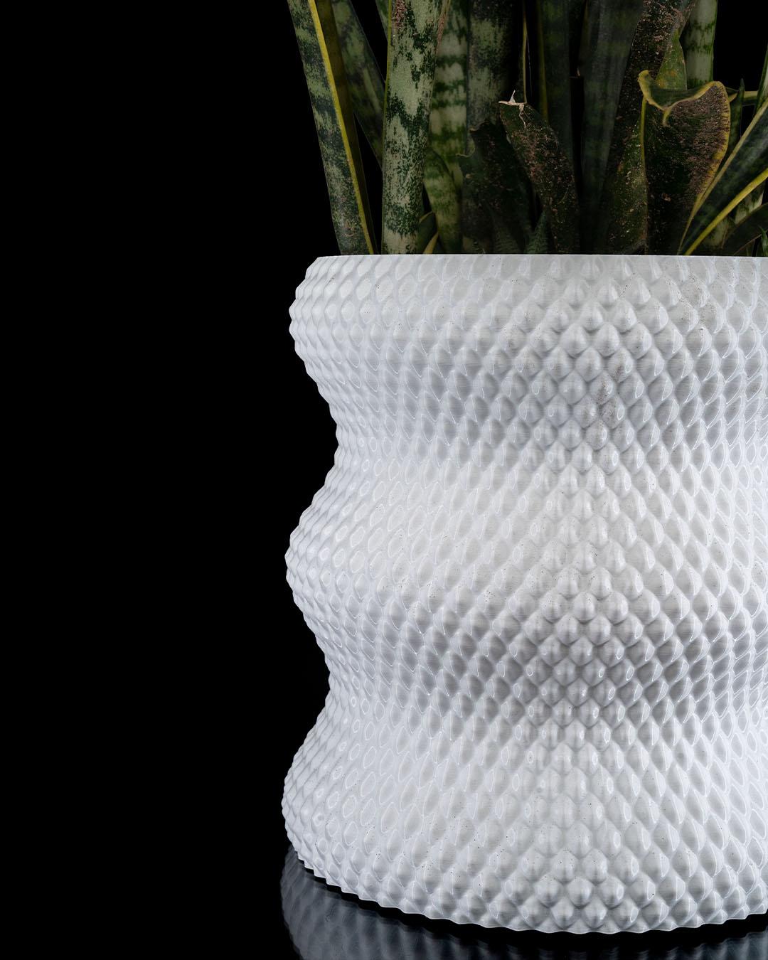 Diamond Flowerpot Planter Made with Love and Sustainability