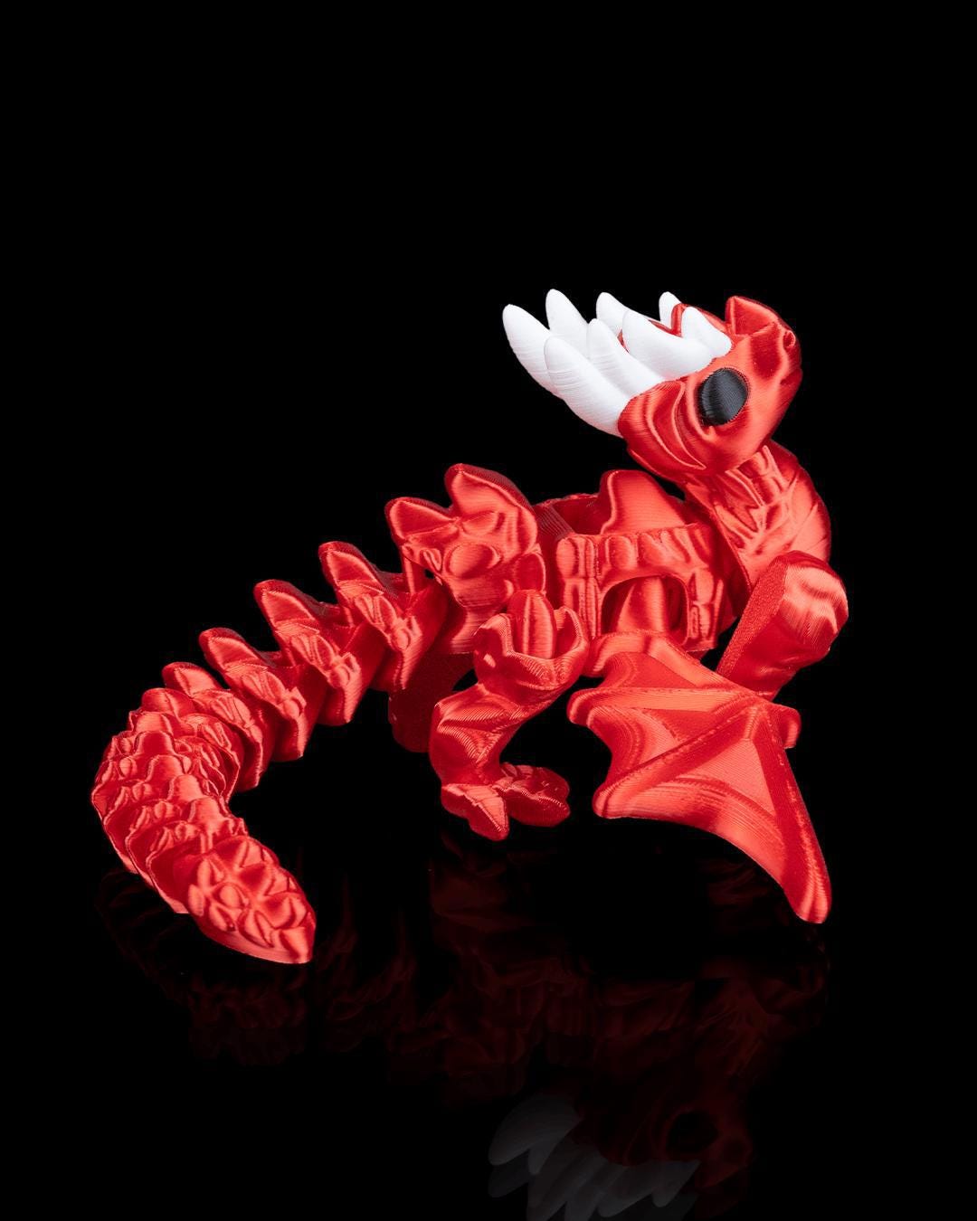 Articulated Dragon – Fantasy Flexible Figurine for Collectors