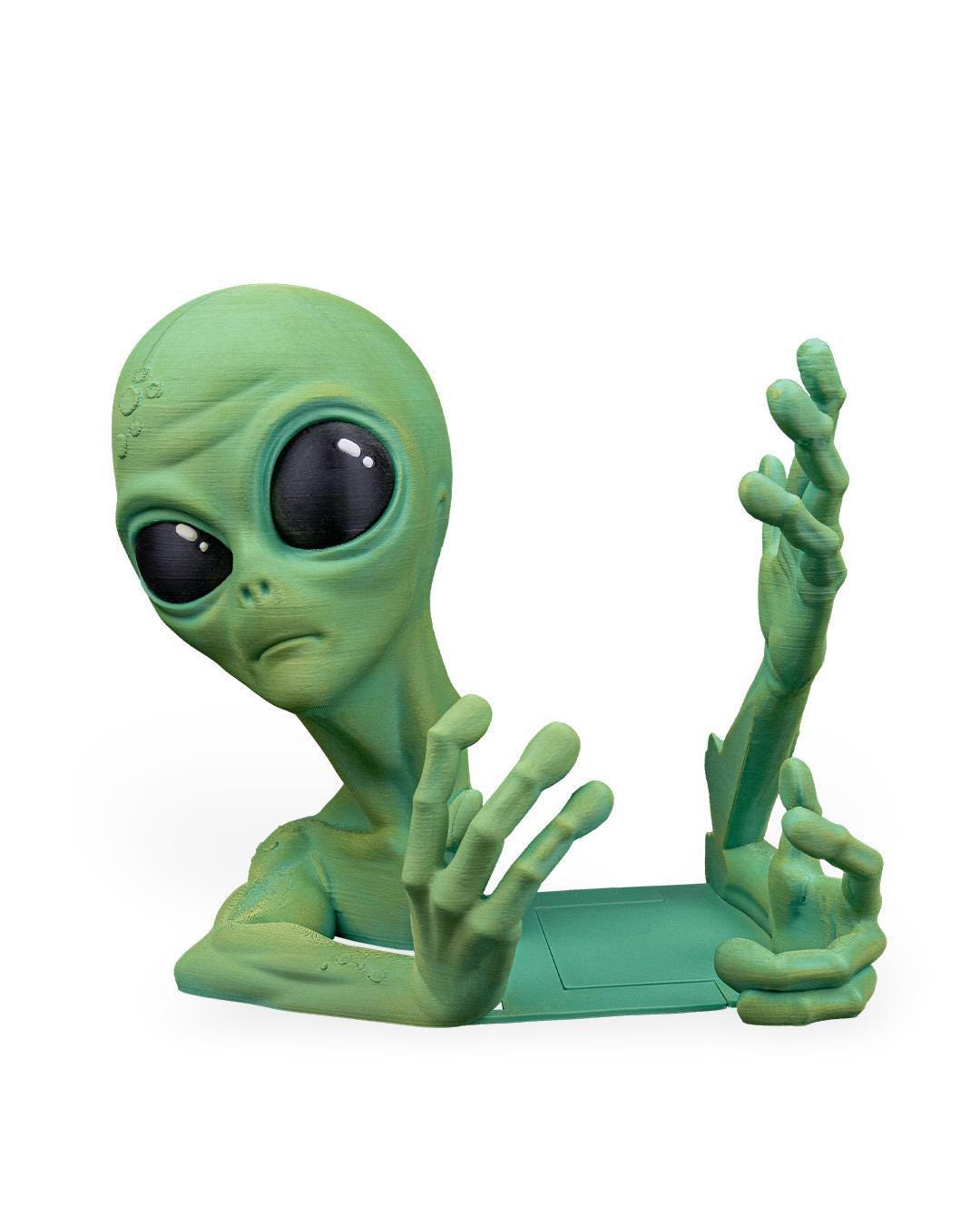 Hand-Painted Alien Book Holder – Unique Sci-Fi Home Decor Gift