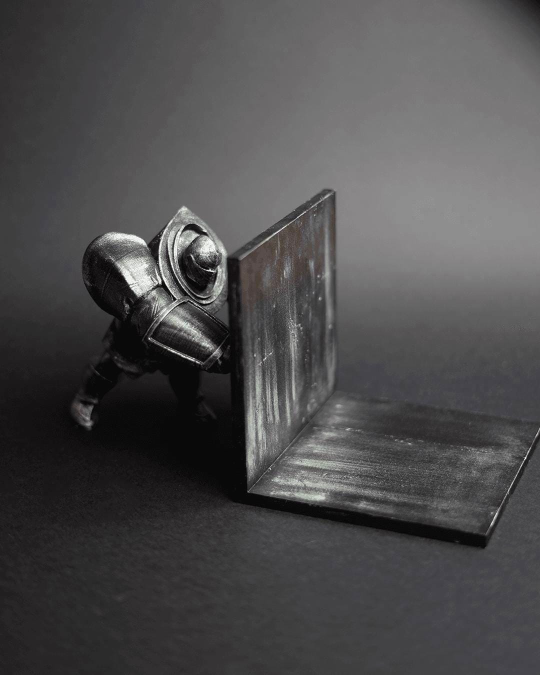 Medieval Knight Bookends – Armor Guardian Shelf Decor