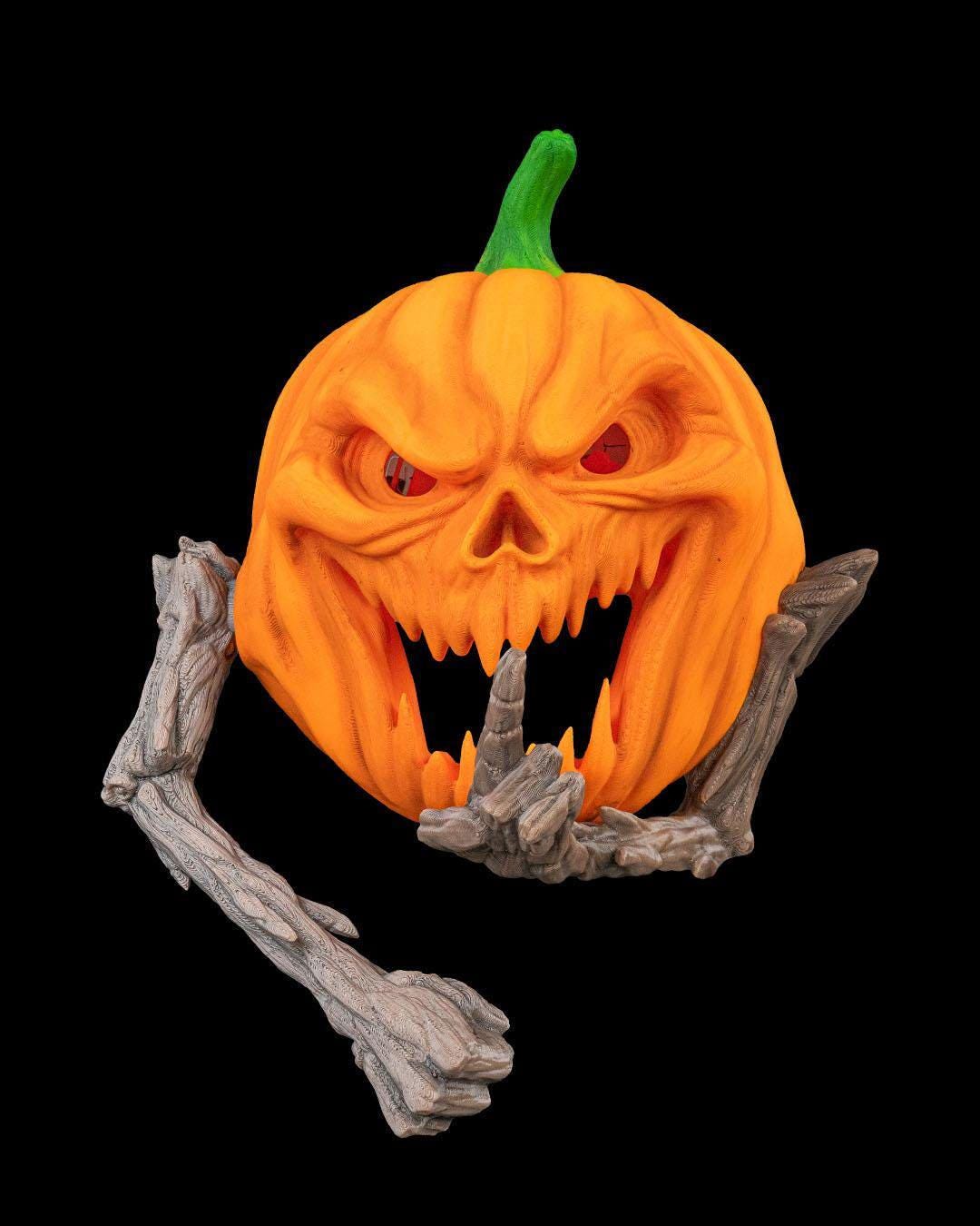Silent Door Guardian – Handmade Halloween Wall and Door Decor