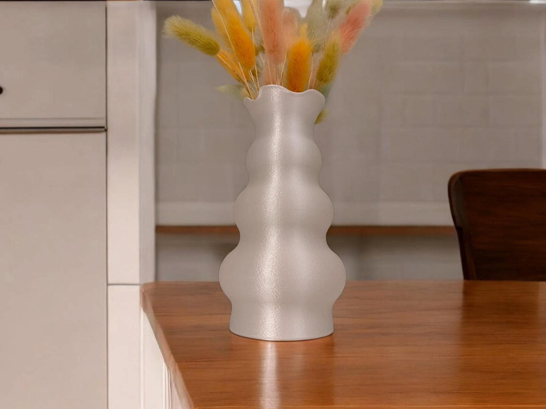 Playful Tulip Head Vase | Handmade Floral Sculpture | Modern Spring Decor | Eco Friendly PLA