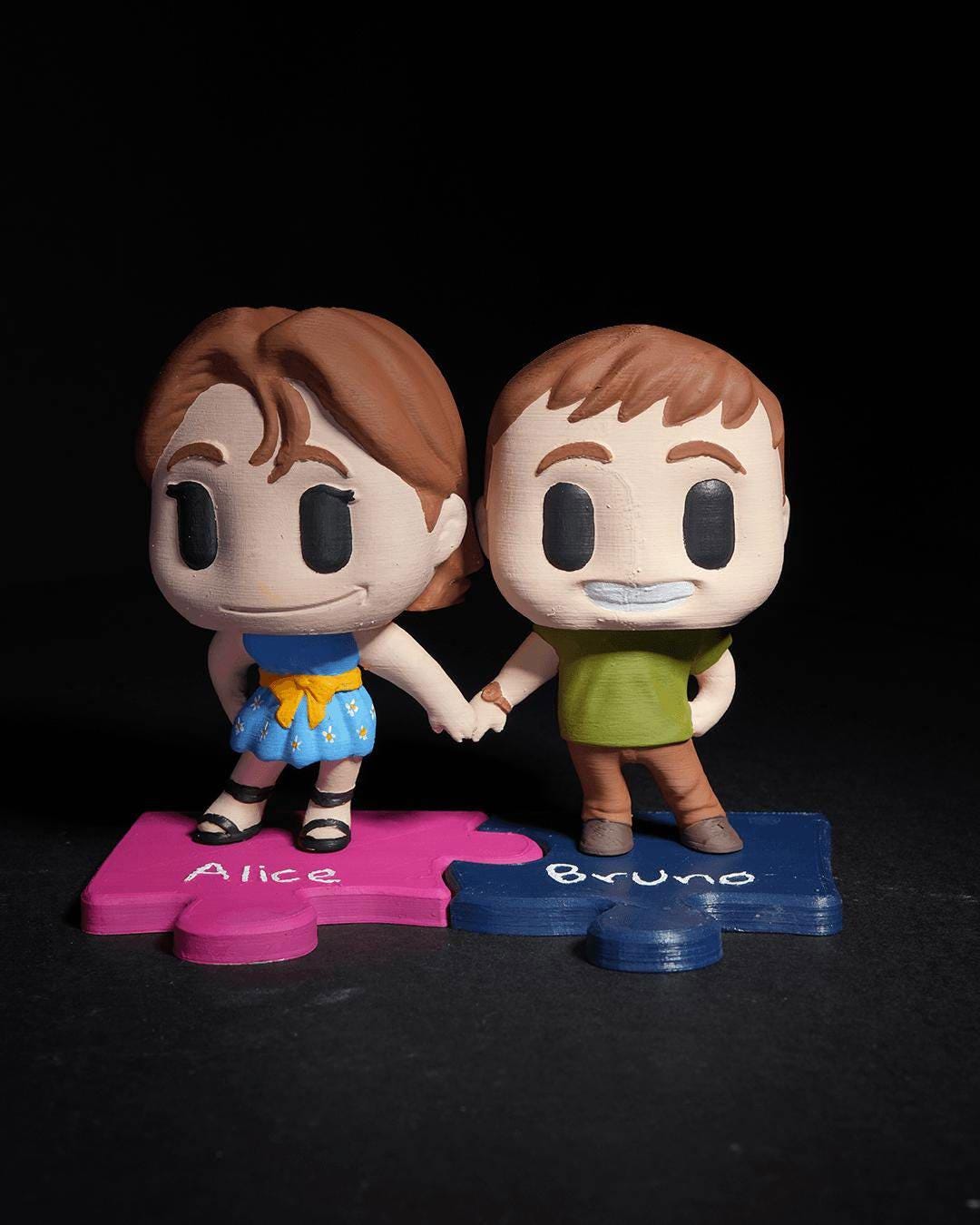 Handmade Couple Figurine Set | Romantic PLA Statue with Heart Base