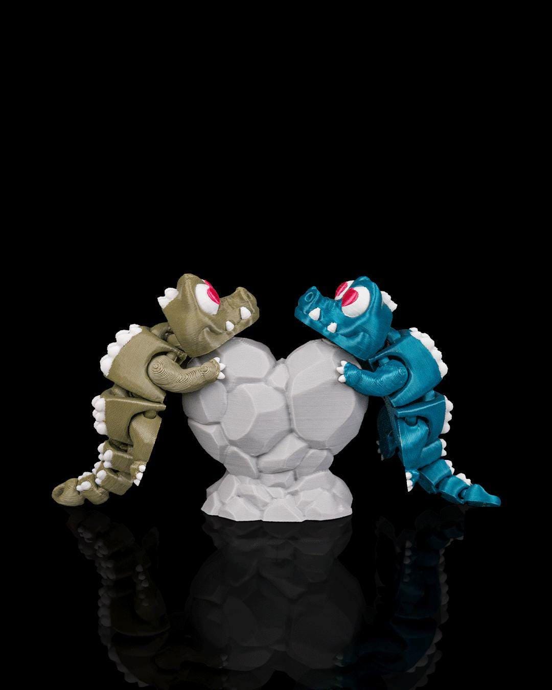 Crocodile Love Keychain: Playful PLA Couple's Gift