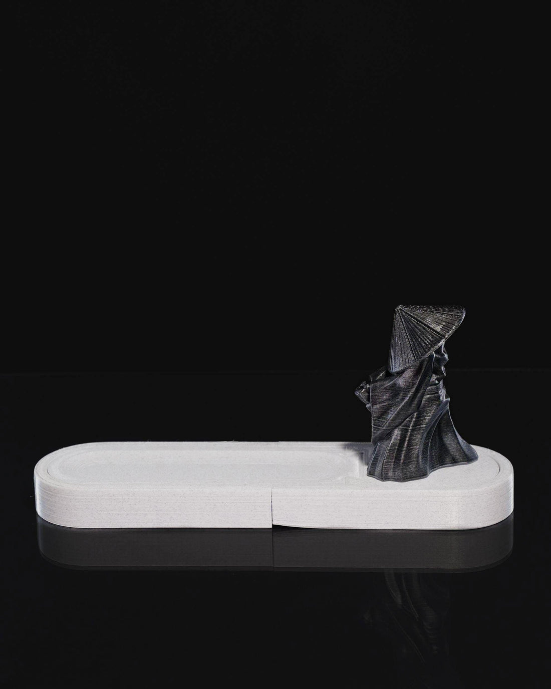 The Wanderer Incense Holder – Minimalist Zen Decor