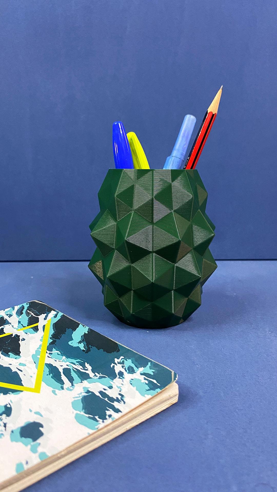 Poly Pen Holder – RippleMesh Desk Organizer, Modern Office Decor