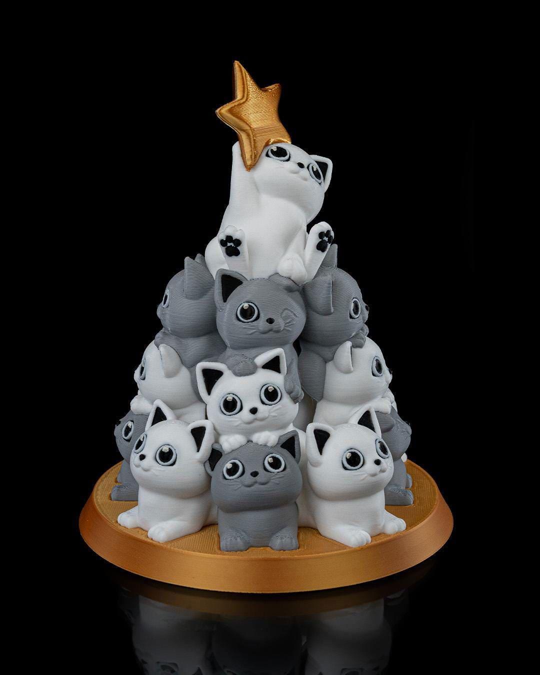 Cat Christmas Tree Lamp - The Cutest Holiday Chaos