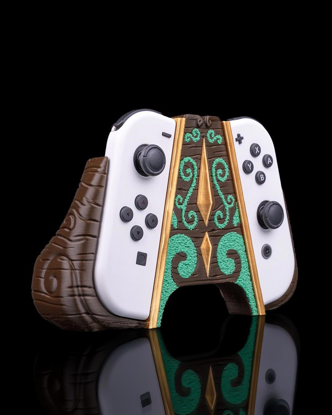 Hero’s Relic Controller Stand – Fantasy Switch Holder