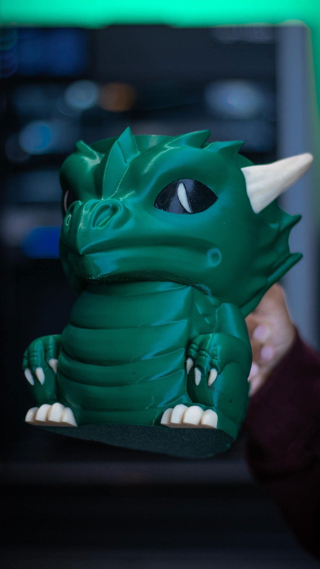 Dragon Ice Cream Holder – Fun Dessert Stand, Fantasy Kitchen Decor