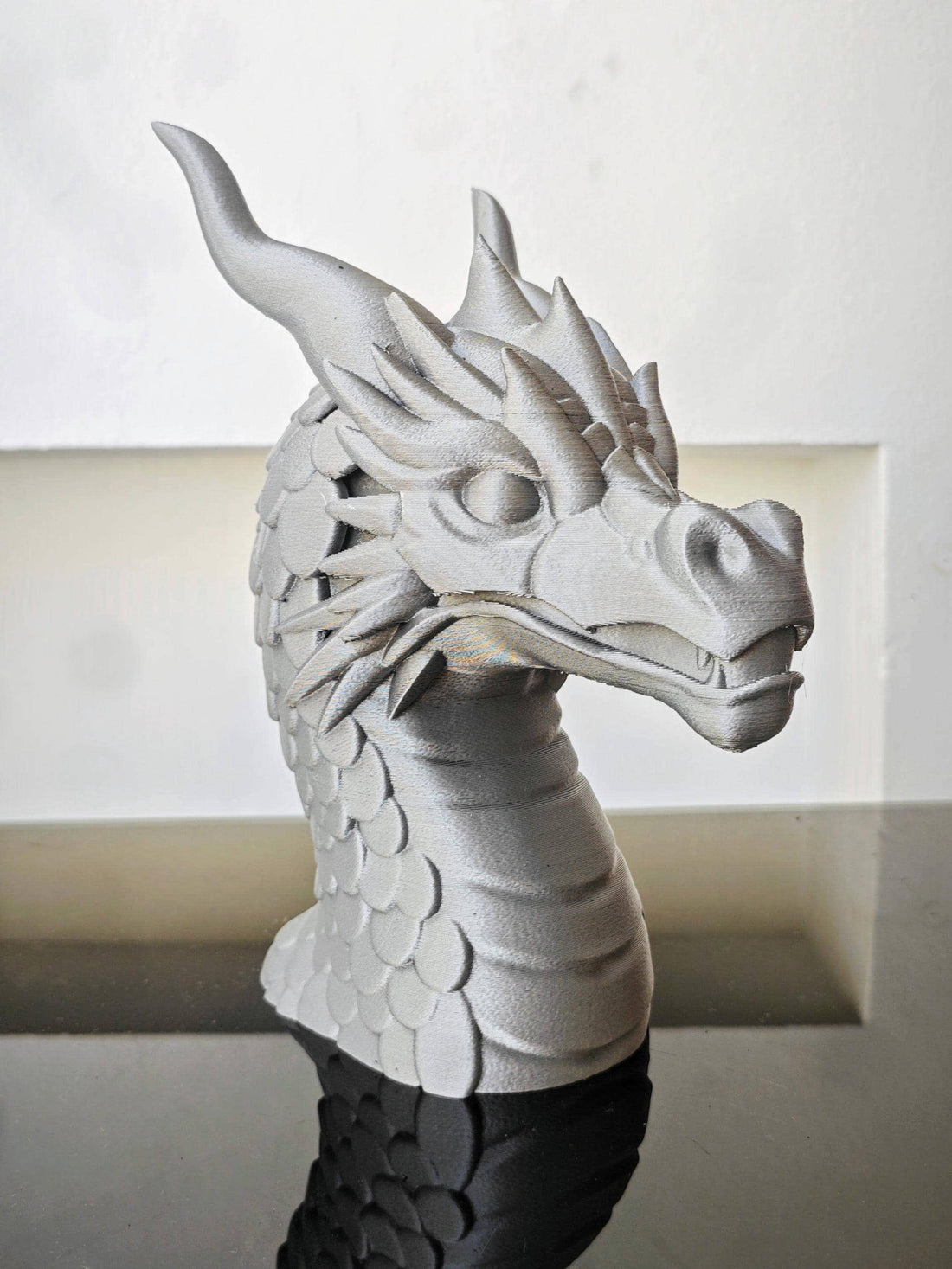 Dragon Headphone Holder – Fantasy Headset Stand, Desk Decor