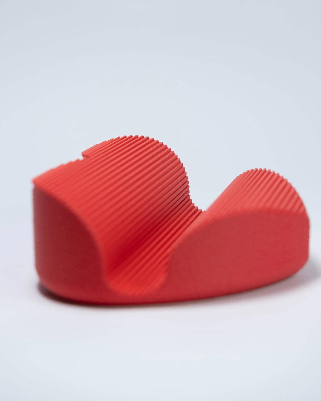 Heart Phone Stand – Minimalist Valentine Desk Holder