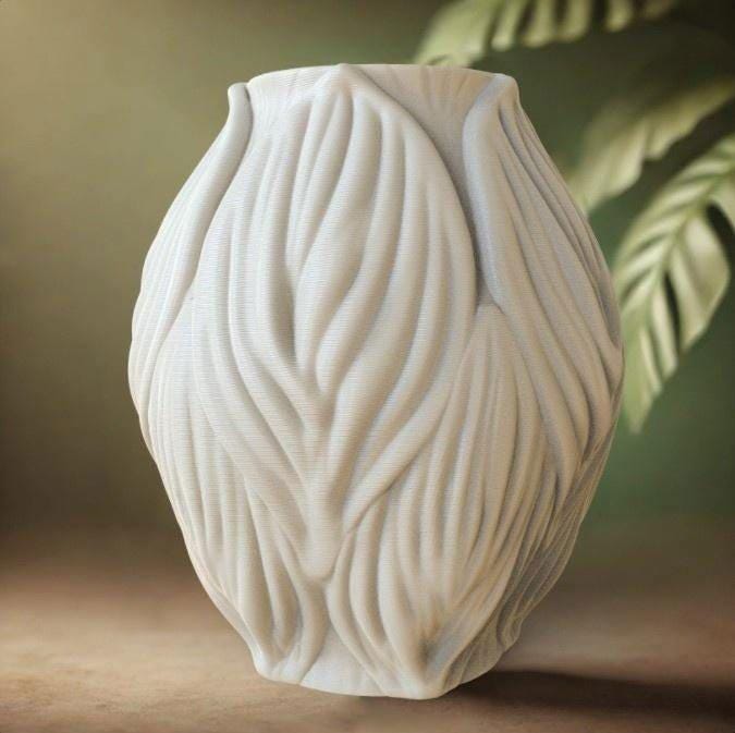 Nature’s Elegance Vase – Organic Leaf Sculptural Vase